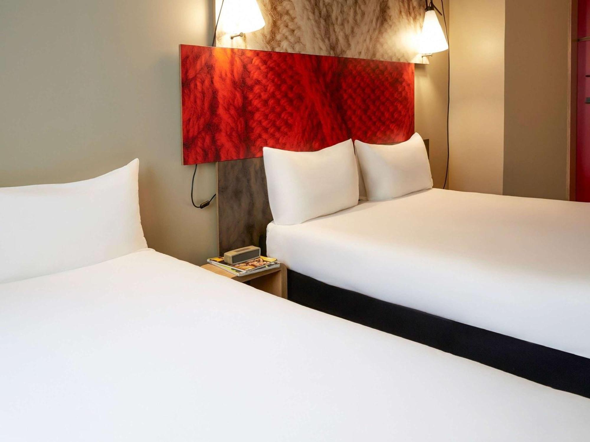 Ibis Bordeaux Centre Bastide Hotel Eksteriør billede