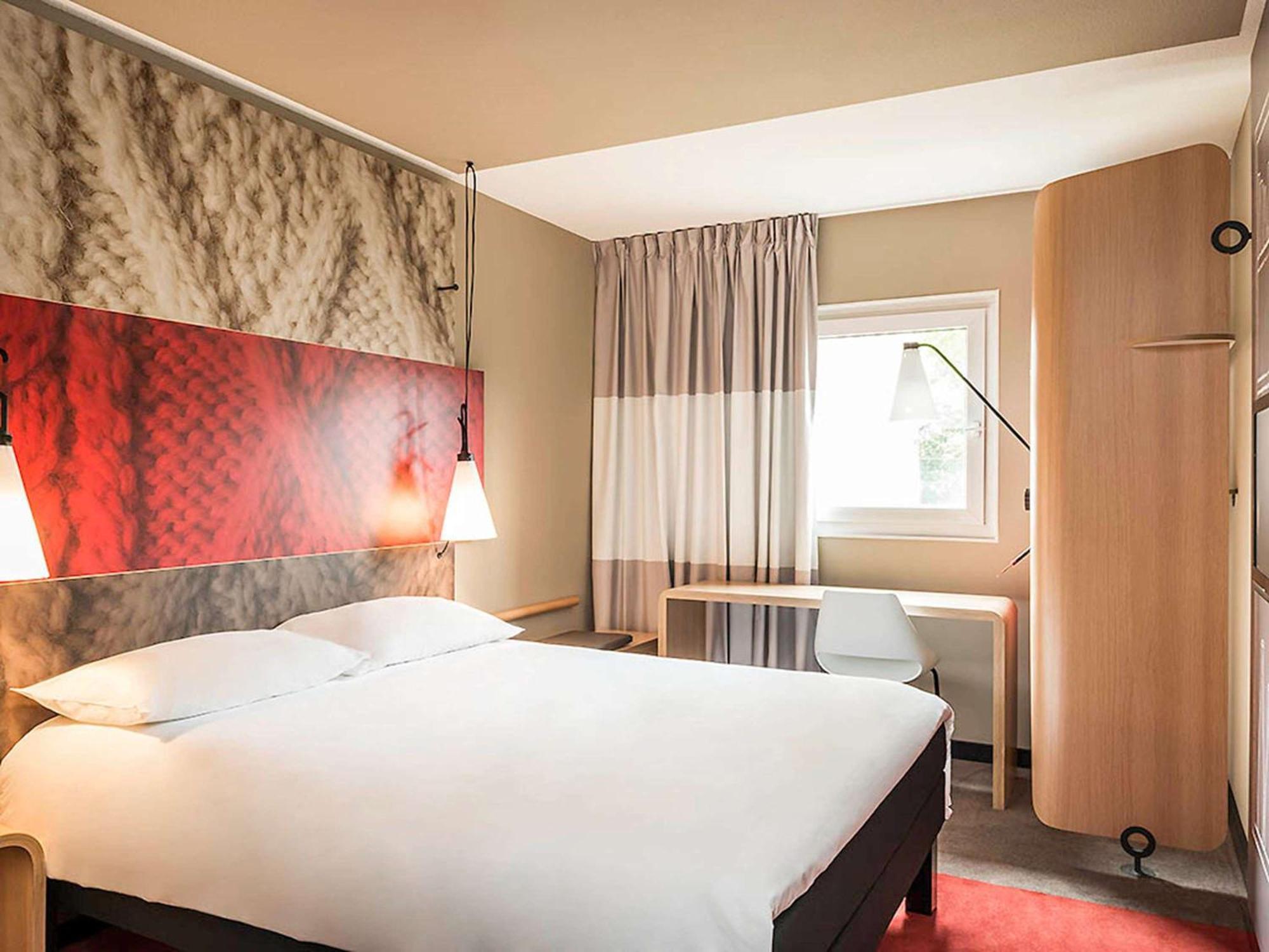 Ibis Bordeaux Centre Bastide Hotel Eksteriør billede